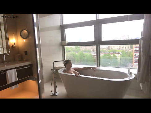 ❤️ 巨大的宝贝 激情地在浴室里撸起了她的阴部 ❤️❌ at us zh-cn.sexuria-net.ru❤